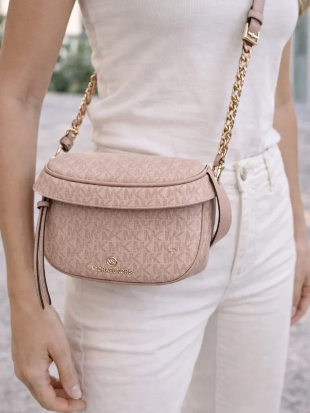 Michael Kors MK Monogram Blush Canvas Chain Flap Crossbody Bag - Picture 1 of 8